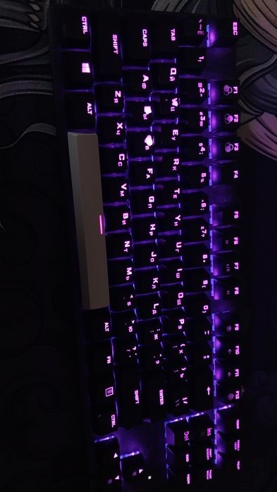 Клавиатура HayperX Aloy core