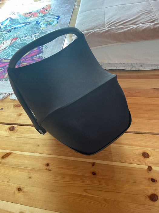 Кошче за кола maxi cosy