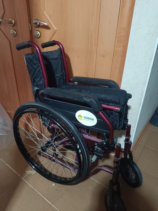Коляска инвалидная
