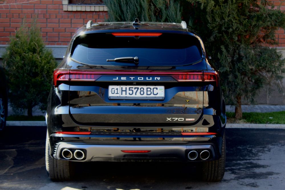 Jetour X70 Plus full positsiya
