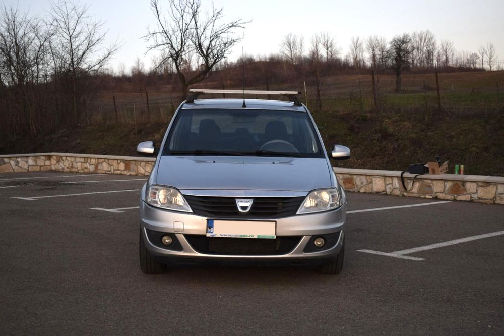 DACIA Logan 2009 — imagine 2