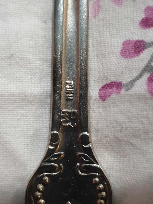 Автентични Посребрени  прибори за хранене МНЦ.