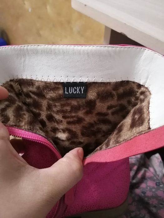 Продам детские сапожки