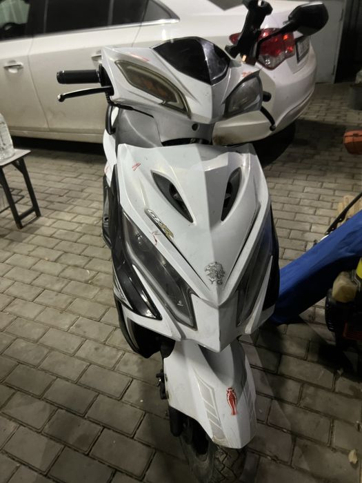 Мопед с документами для оформления