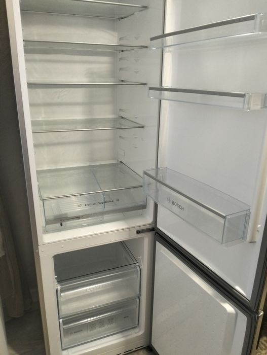 Продается холодильник