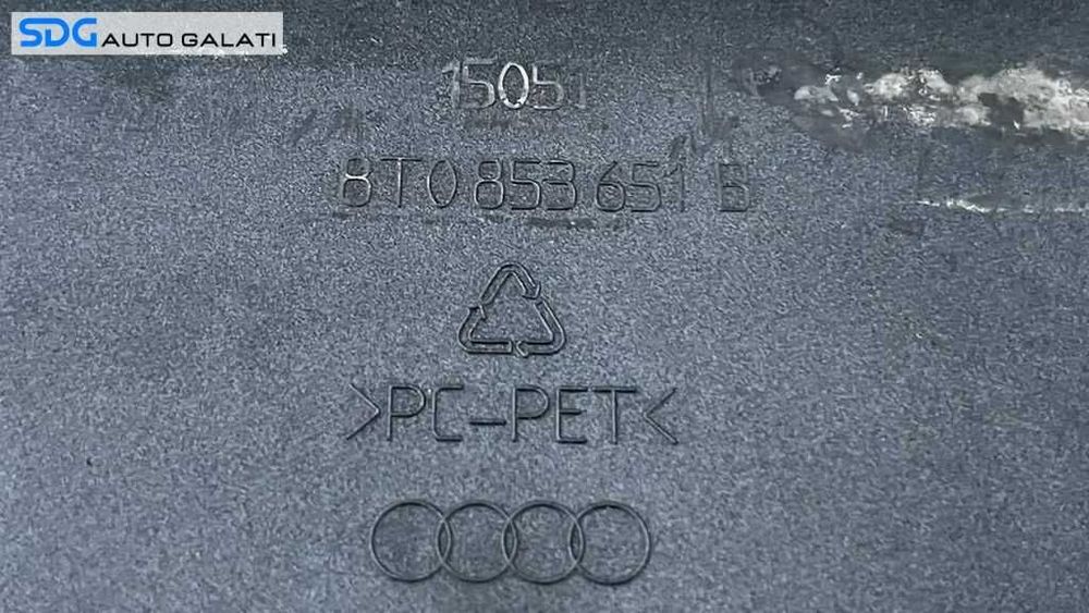 Grila Centrala cu Emblema Sigla de pe Bara Spoiler Fata Audi A5 Sportback 2008 - 2011 Cod 8T0853651B (Urechi de Prindere Lipsa) [L5338]