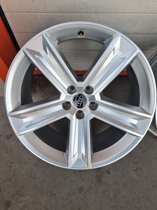 Оригинални джанти за АУДИ AUDI VW SEAT SKODA R20 5x112 ET20 9J