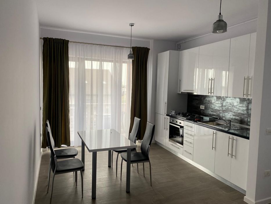 Inchiriez apartament 2 camere