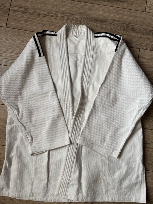 Продам кимоно  мужское 4/170