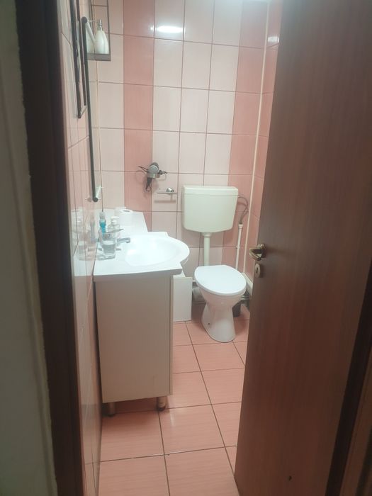 Vând apartament 3 camere