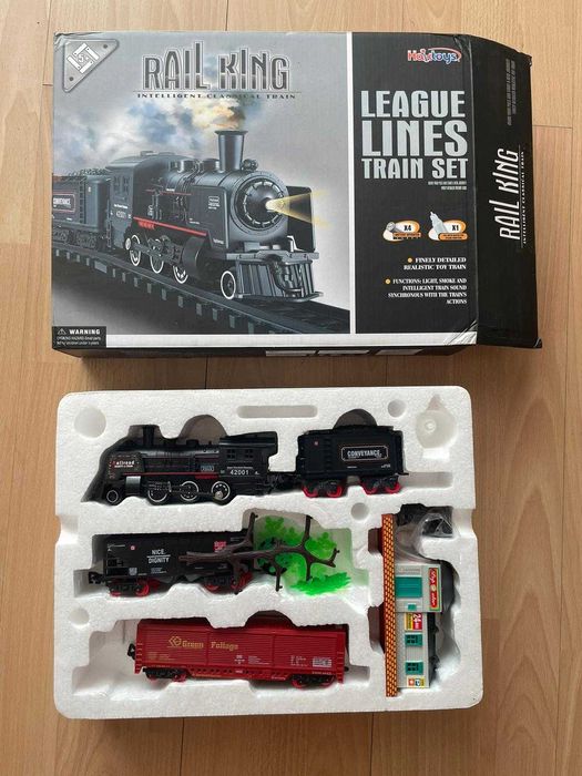 Vand trenulet cu baterii, Rail King, cu sine si vagoane