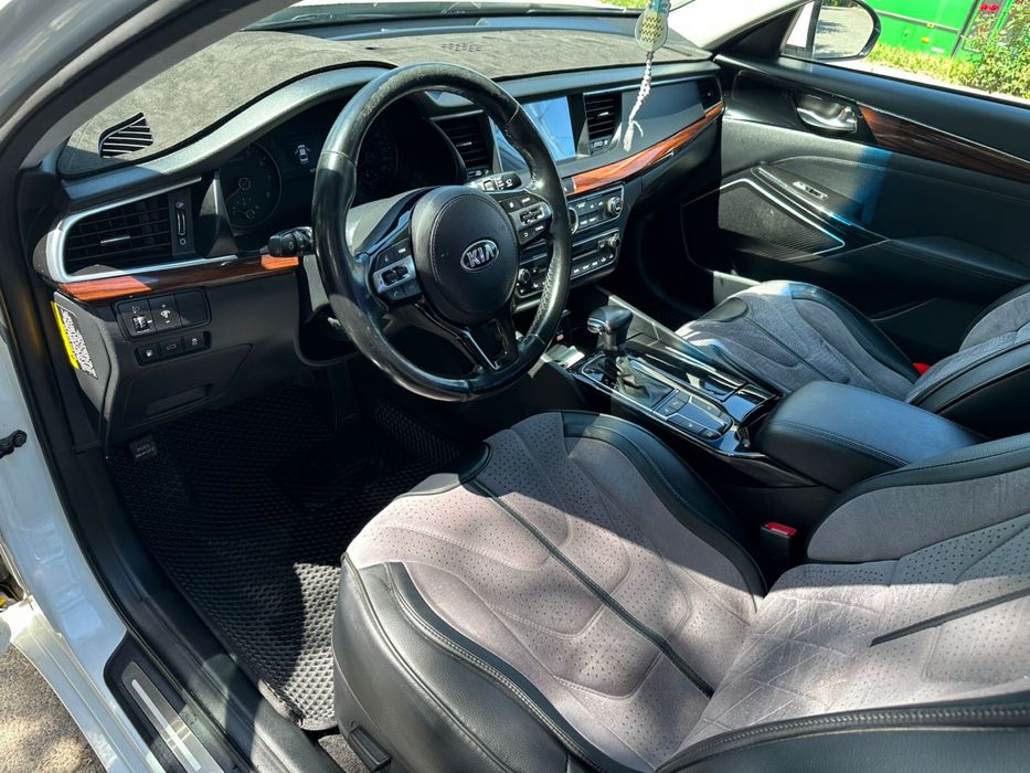 Продам kia k7 в идеальном состоянии