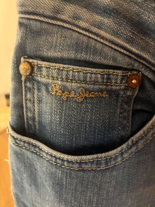 Дънки Pepe Jeans, нови