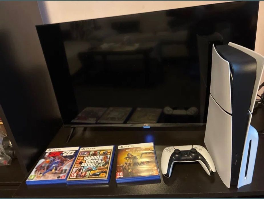Плейстешън 5 slim disk
