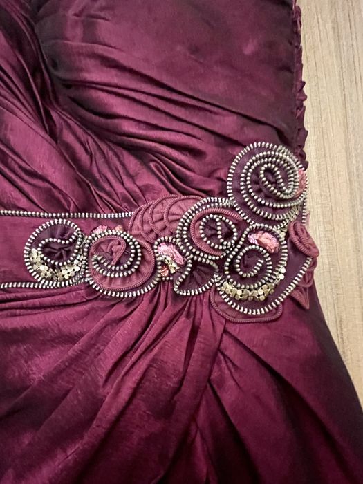 Vand rochie de ocazie