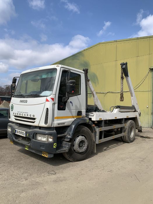 Port container Iveco Eurocargo