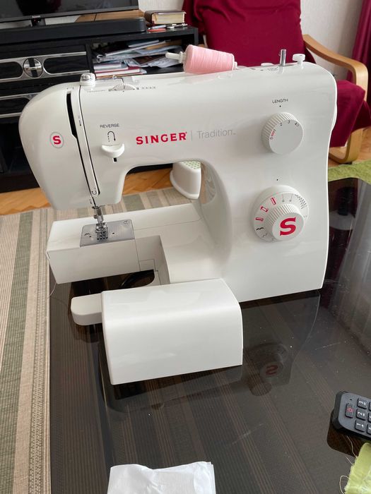 Шевна машина Сингер Традиционал 2250