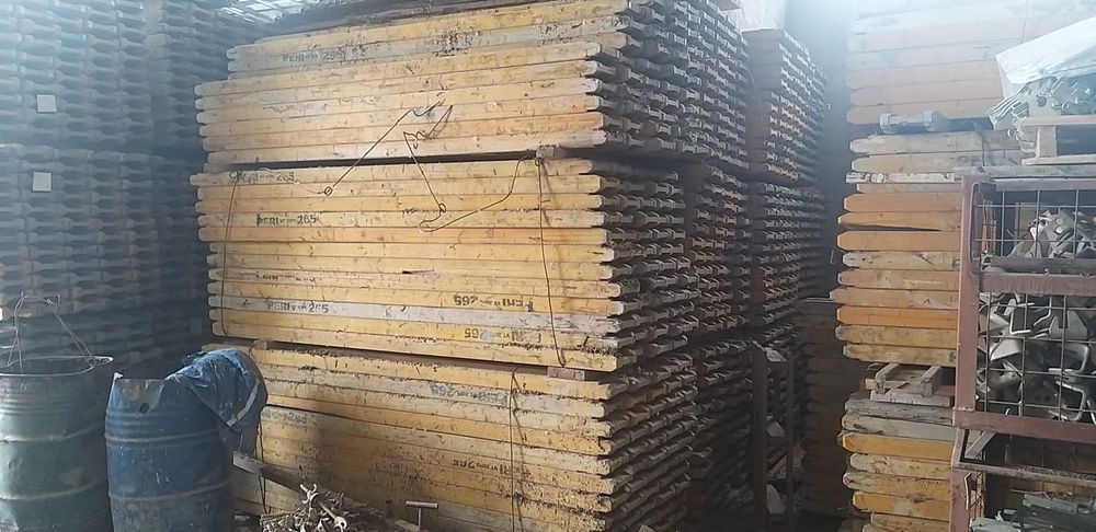 Продам балки деревянные.
