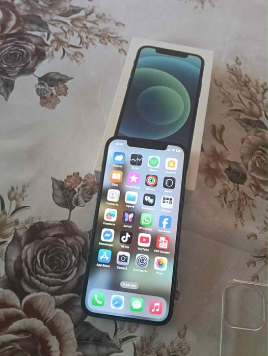 Vand iphone 12 Arad