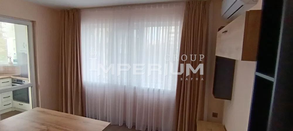 Дава се под наем Двустаен апартамент в Варна, Младост 1 - 55 кв.м за 459 € - Снимка #1