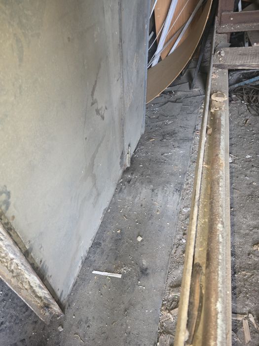 Продам дверь двухстворчатая