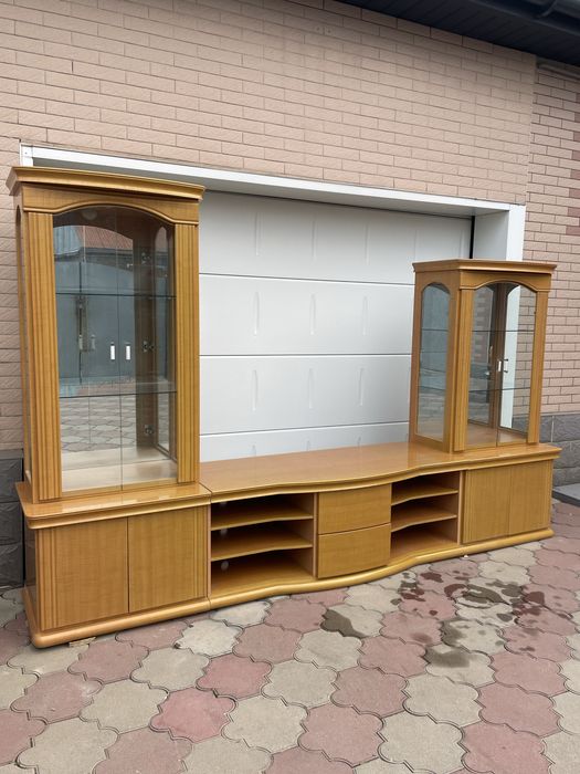 Мебель в гостинную.