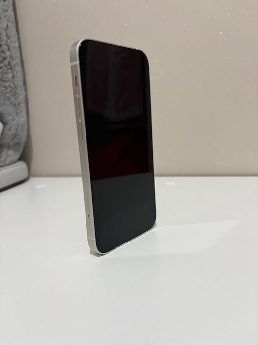 Iphone 12 mini 64 GB Бял