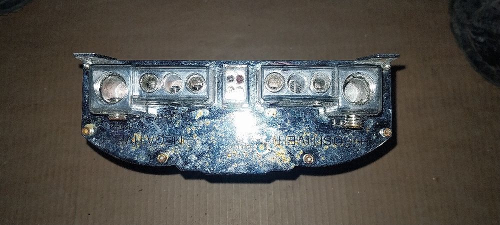 Кондензатор за  усилвател импулс