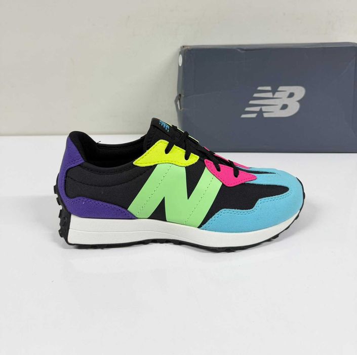 New Balance  327
