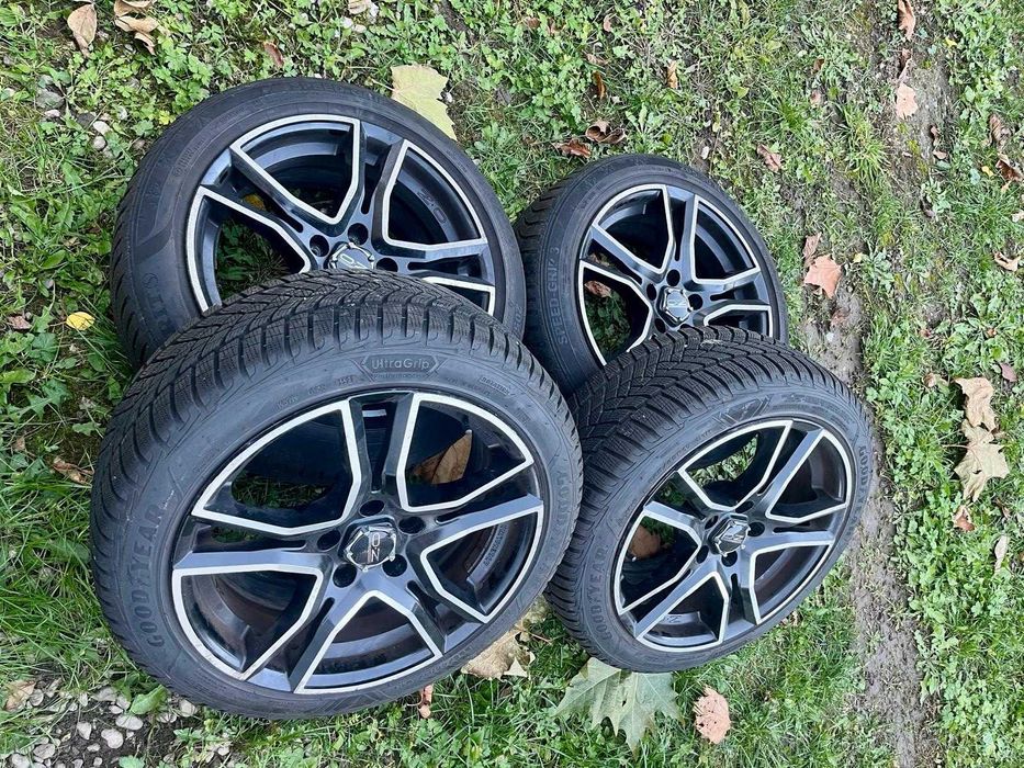 Roti OZ Jante Anvelope Iarna Vw Golf Audi A3 Seat 225/45 R17 5x112