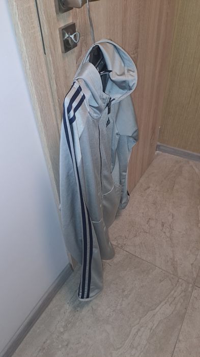 Adidas original суйтчер мъжки L