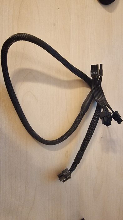Cabluri sursa modulara Seasonic PCI-E/CPU