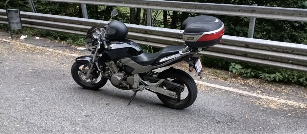 Honda Hornet PC36