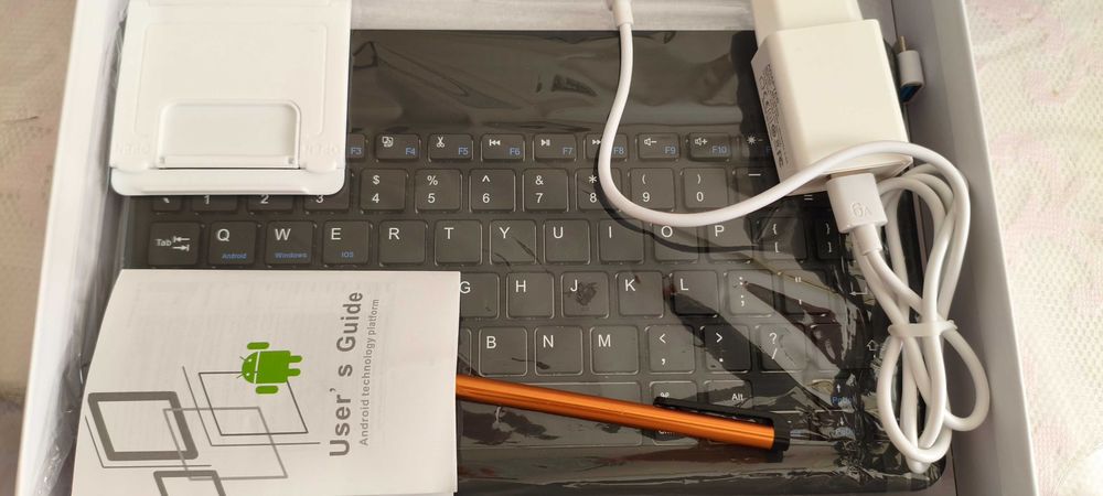 Таблет модел Air PRO