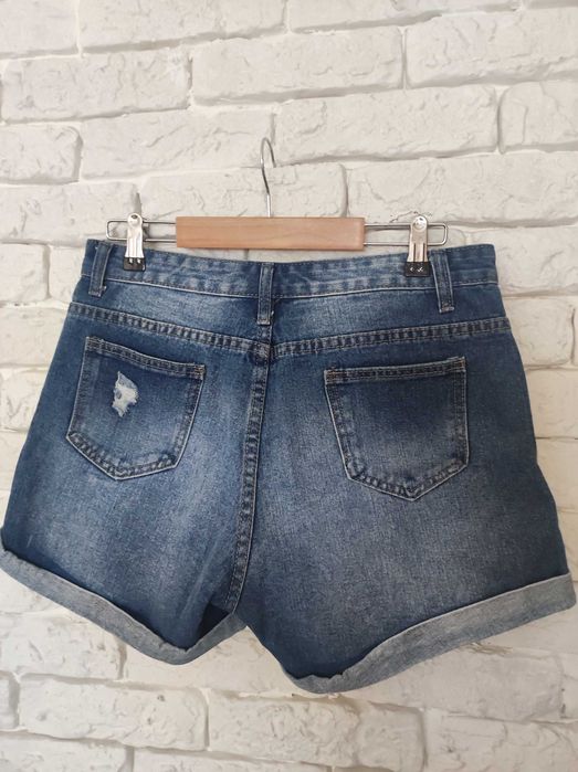 Къси дънки и дънкова  пола