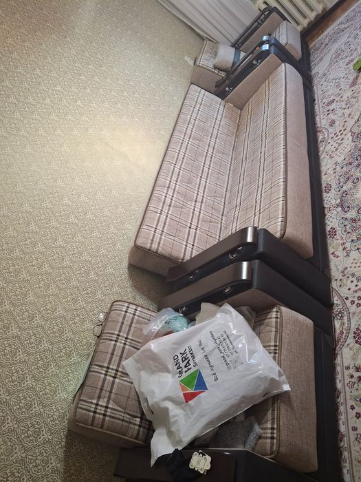 Стуля  6000 сатылады