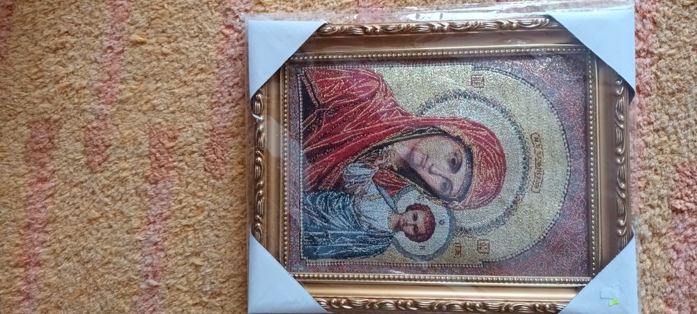 Icoana pe panza, aurie, noua