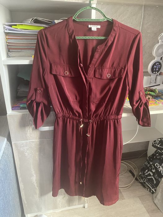 Продам два платья