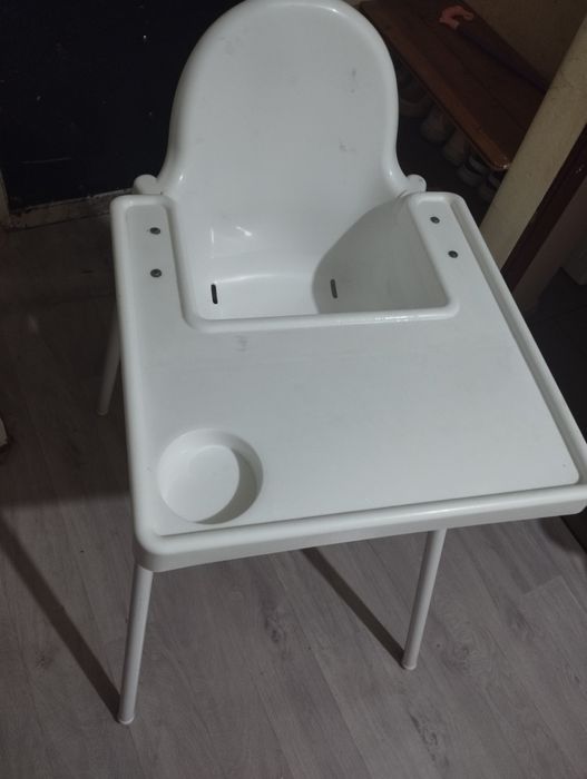 Продам столик детский срочно