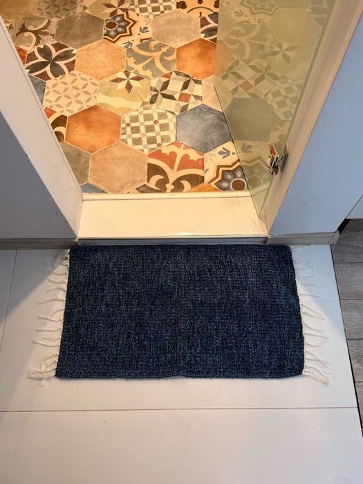 Килимче / Постелка за баня
