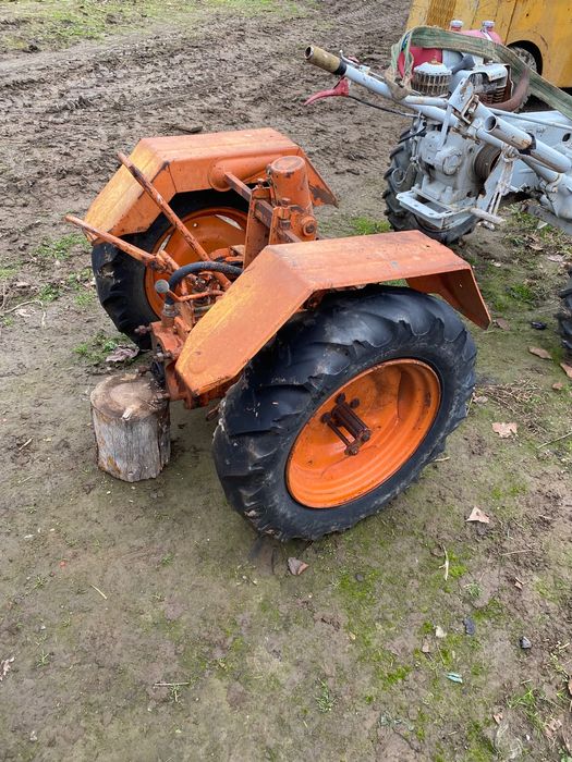 Spate tractoraș Pasquali