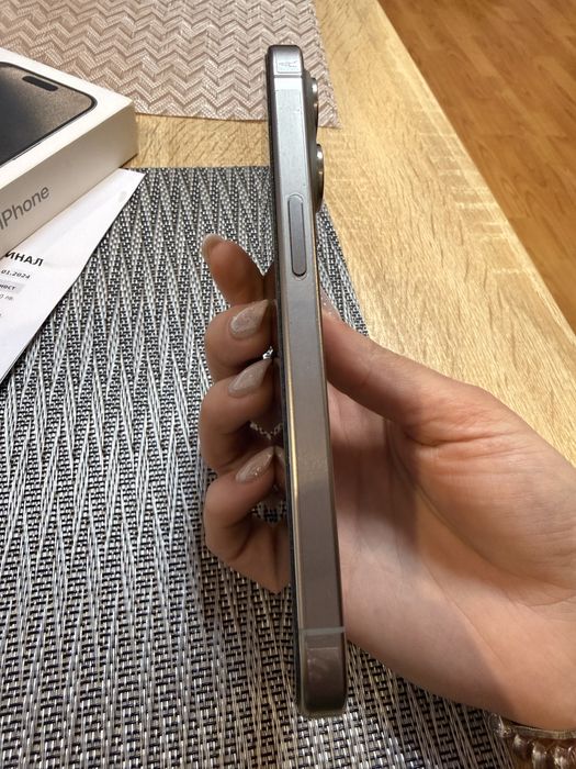Като нов iPhone 15 pro 128gb Natural Titanium