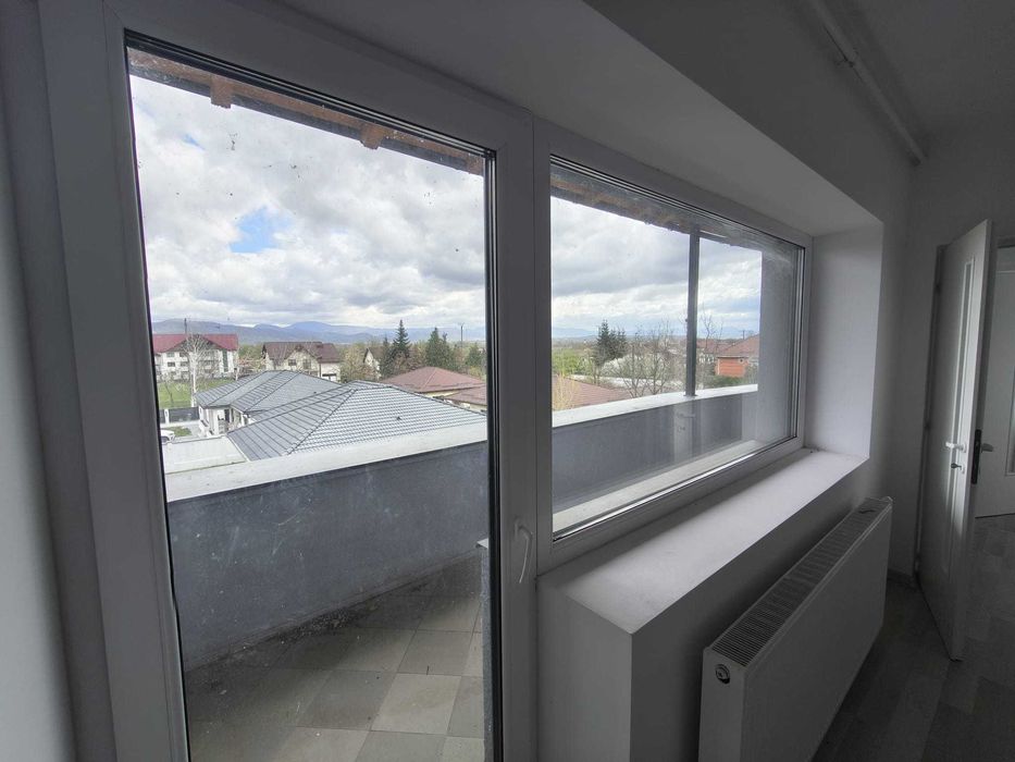 casa de vanzare /apartamente