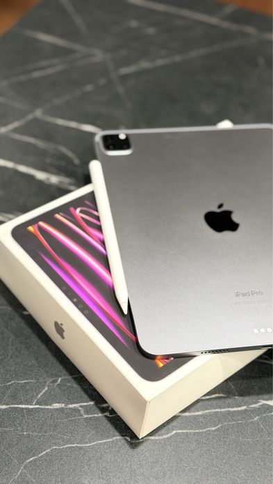 Ipad Pro 11 inch 4th generation 128 GB