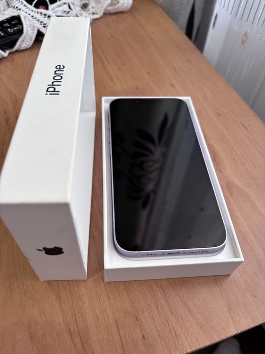 Iphone 14 simplu