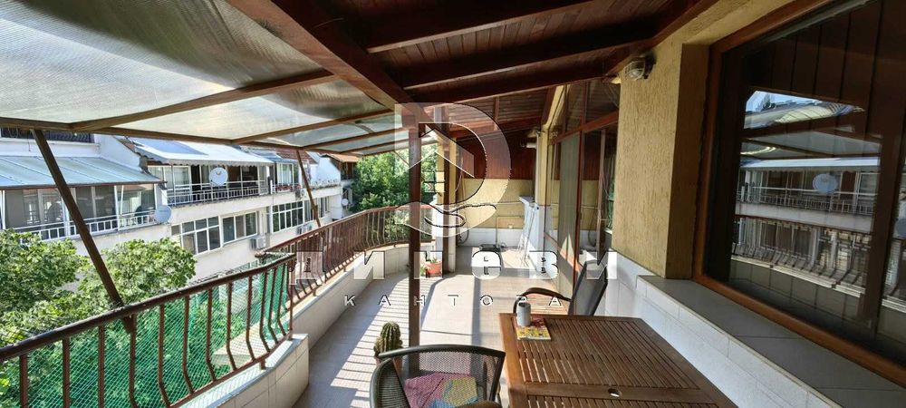 Продава се Мезонет в Стара Загора, Център - 145 кв.м за 1063 €/кв.м - Снимка #6