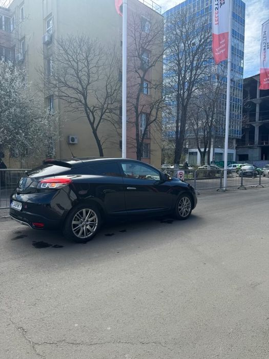 Vând Renault Megane coupe GT-Line (foarte îngrijit)