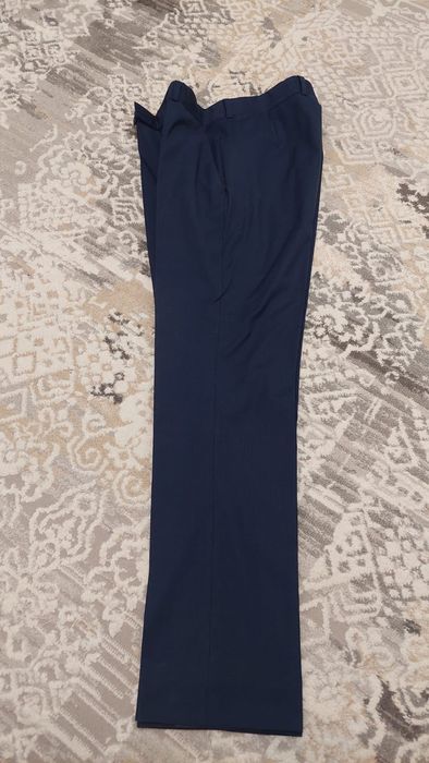 Школьный костюм - пиджак и брюки