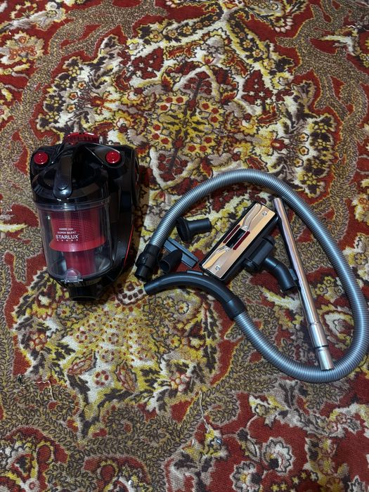 Пылесос Starlux новый