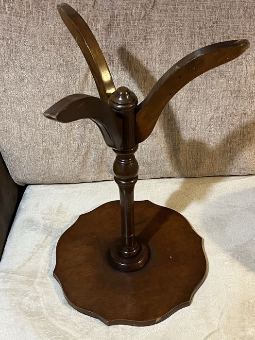 Махагонова маса Англия